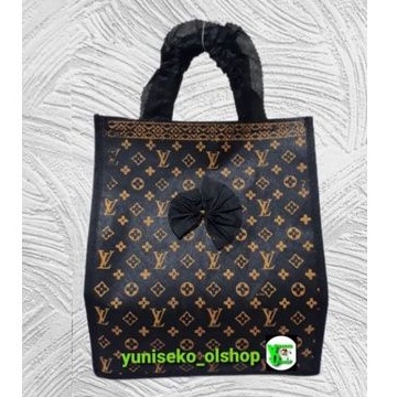 

Tas hajatan mewah batik (22.22.30)