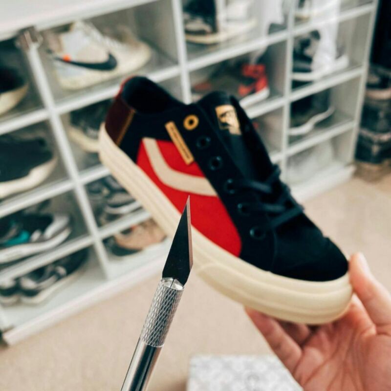 Sepatu Ventela X Nevertoolavish X Yang Ayam Low cut