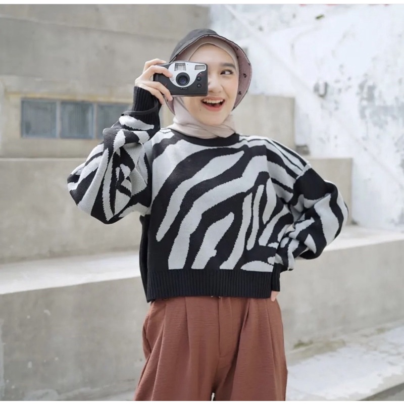 ZEBRA KNITE SWEATER | SWEATER RAJUT WANITA MURAH