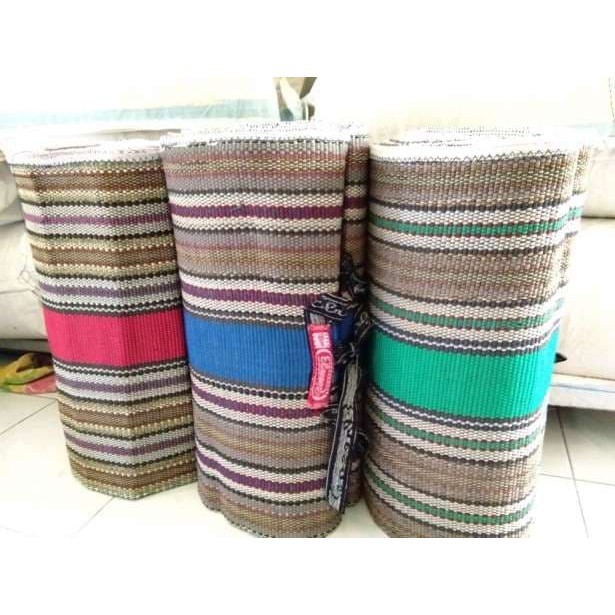 Tiker / Tikar lipat Gulung tenun "tanpa sambungan" 2 x 3 Meter Tikar Piknik Tikar Tamasya