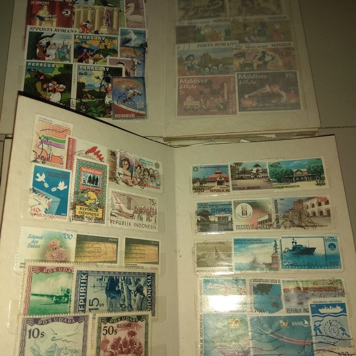 Album Koleksi Isi Perangko Dalam Negeri