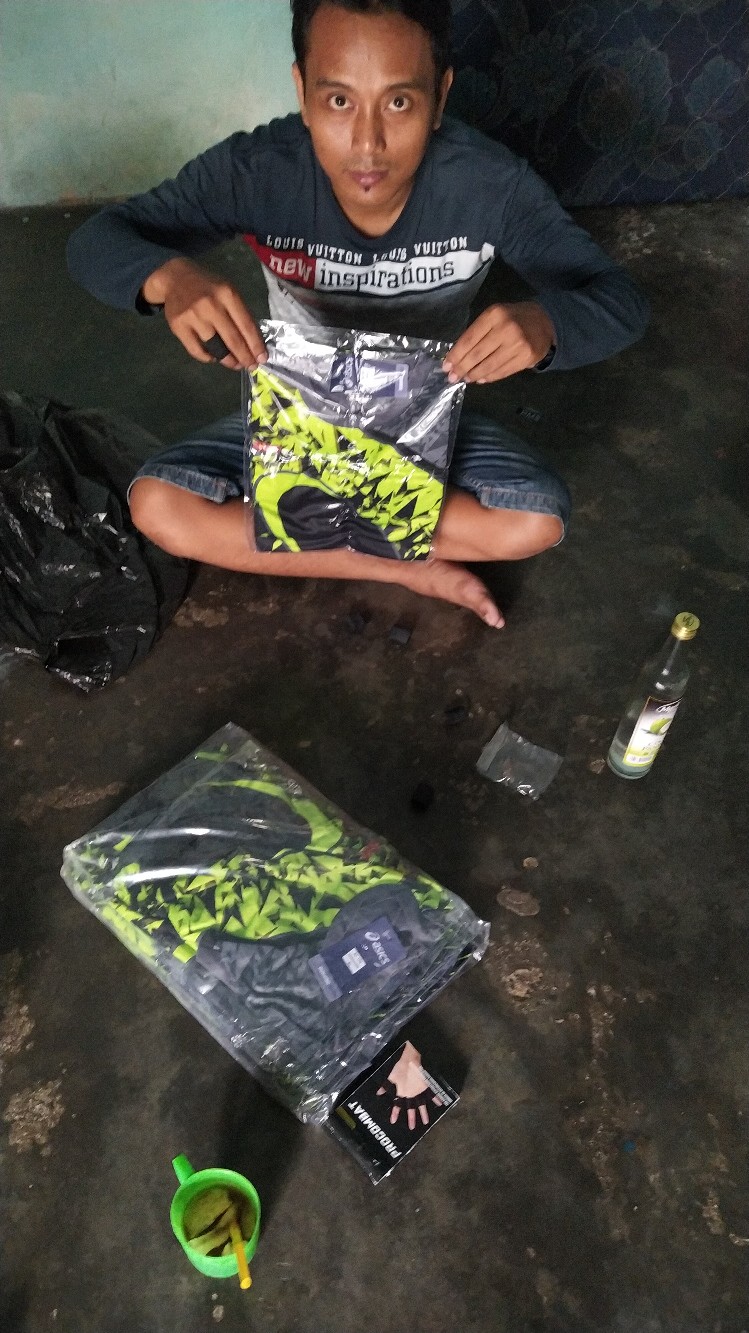 ⭐⭐⭐⭐⭐singlet Mizuno Batik Strip