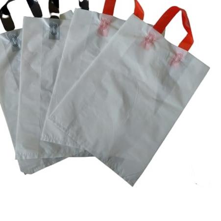 

Plastik Soft Handle 30 X 40 / Plastik packing / Shopping Bag / Plastik jaket / PLastik belanja