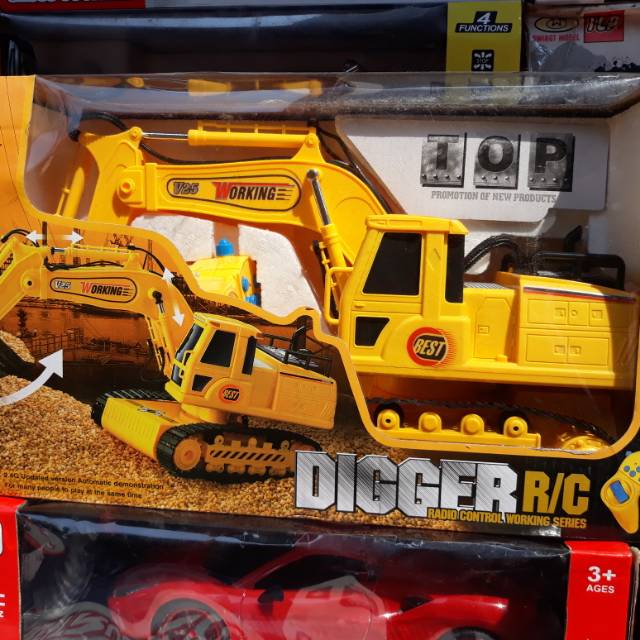 Excavator RC besar