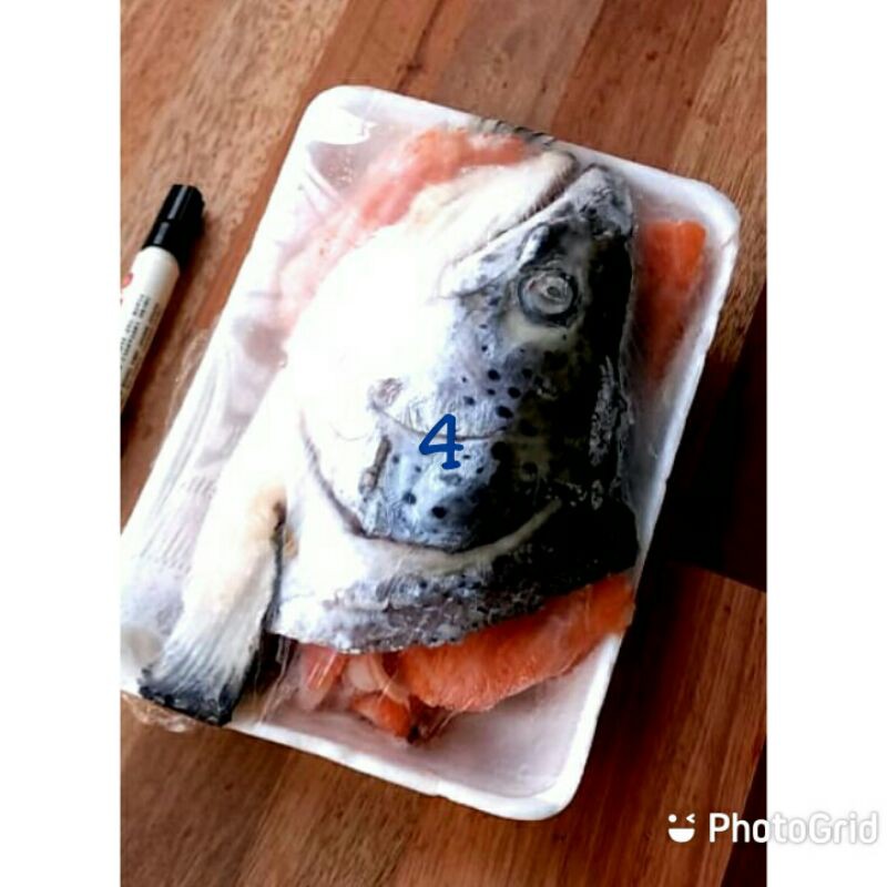 

Kepala Salmon 300gr