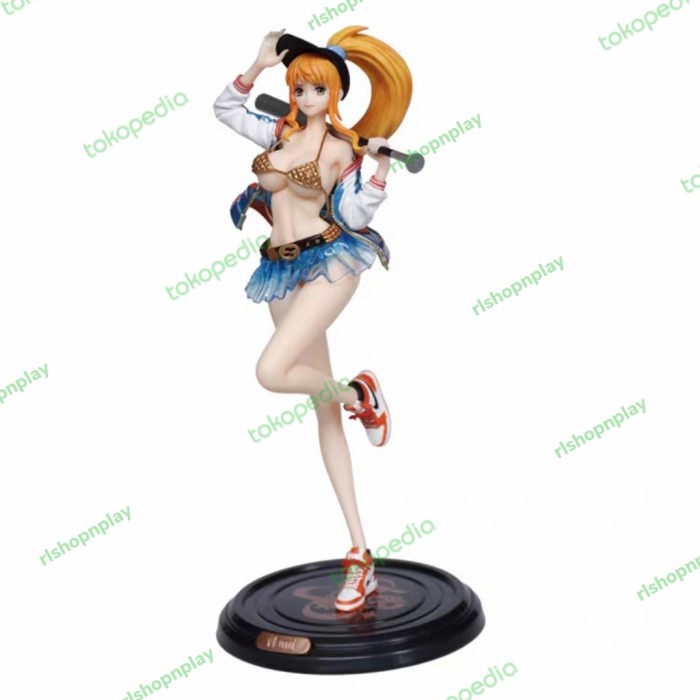 Action Figure Nami One Piece Resin Pop Baseball Outfit