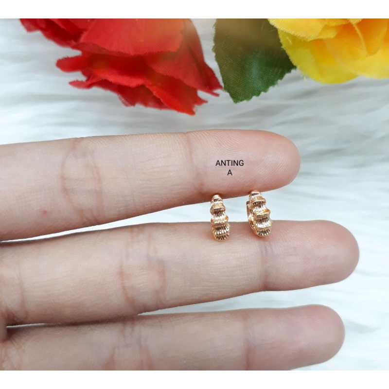 Anting Xuping Bayi Model Polos Dilapisi Emas 18k
