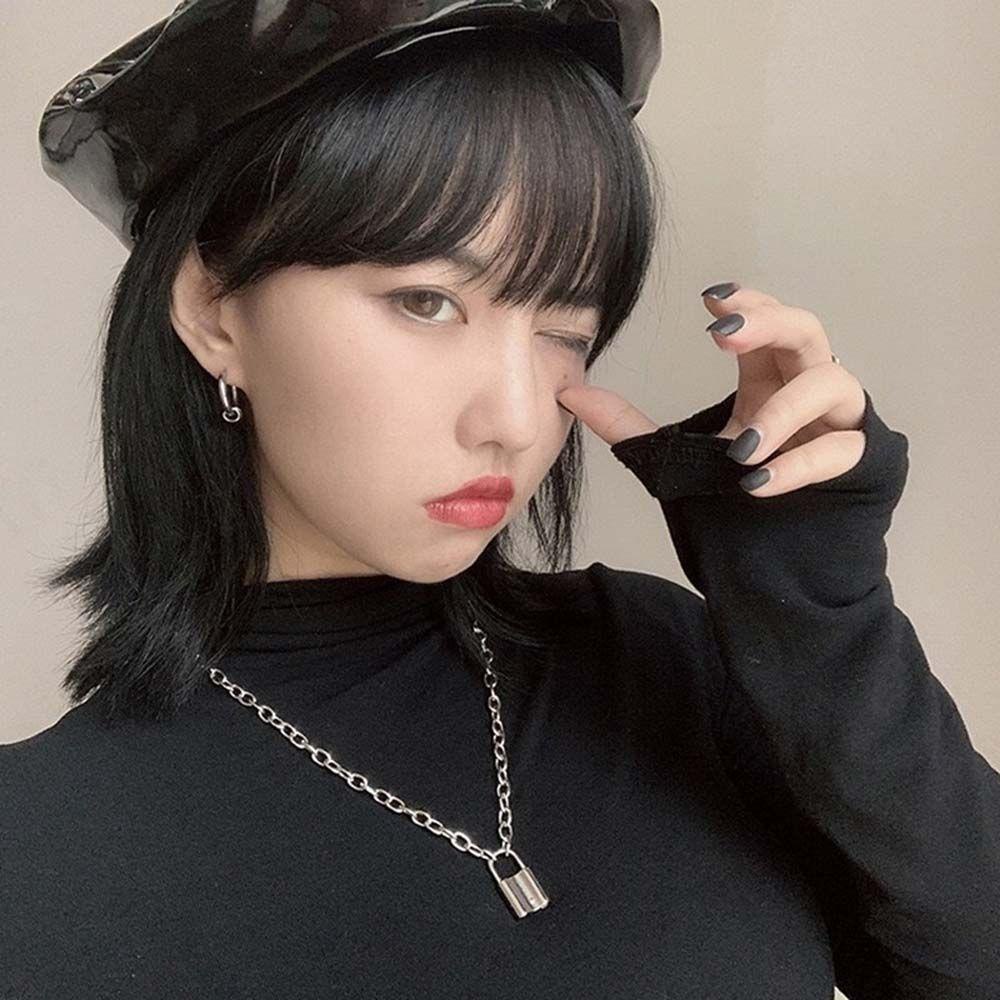 Kalung Rantai Choker Liontin Kunci Bahan Logam Gaya Korea Rock Punk Gothic Untuk Pria