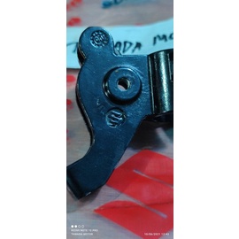 DUDUKAN HANDLE KOPLING SUZUKI SATRIA 2TAK HIU DAN LUMBA ORIGINAL