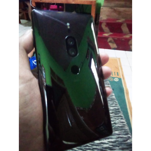 Sony XZ2 Premium 6/64 no minus