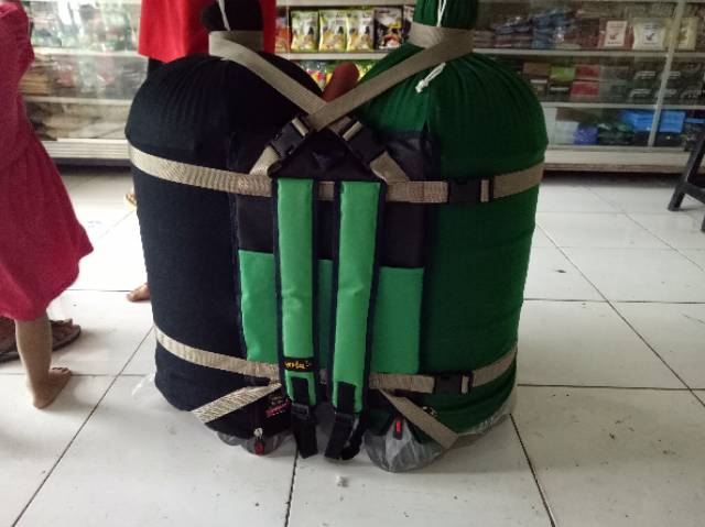 Tas gendong sangkar kopral