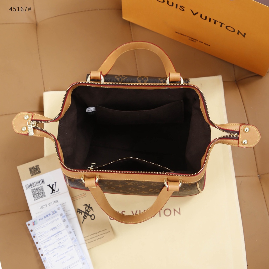 Knightsbridge Handbag Shoulder Bag in Monogram #45167
