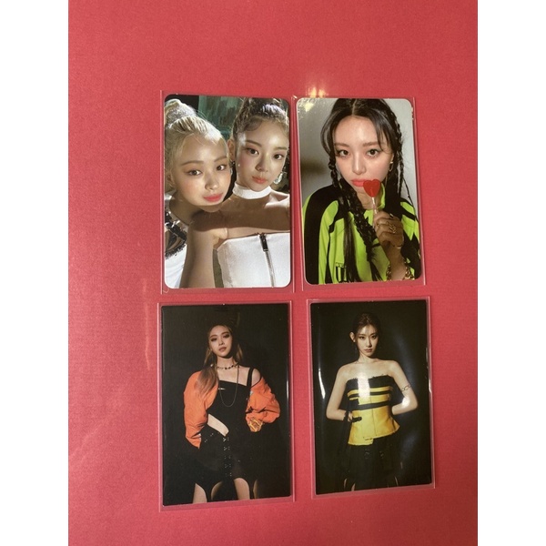 ITZY pc & hidden card: Ryujin Lia wannabe group, Yuna guess who (night ver), Ryujin Chaeryeong hidde
