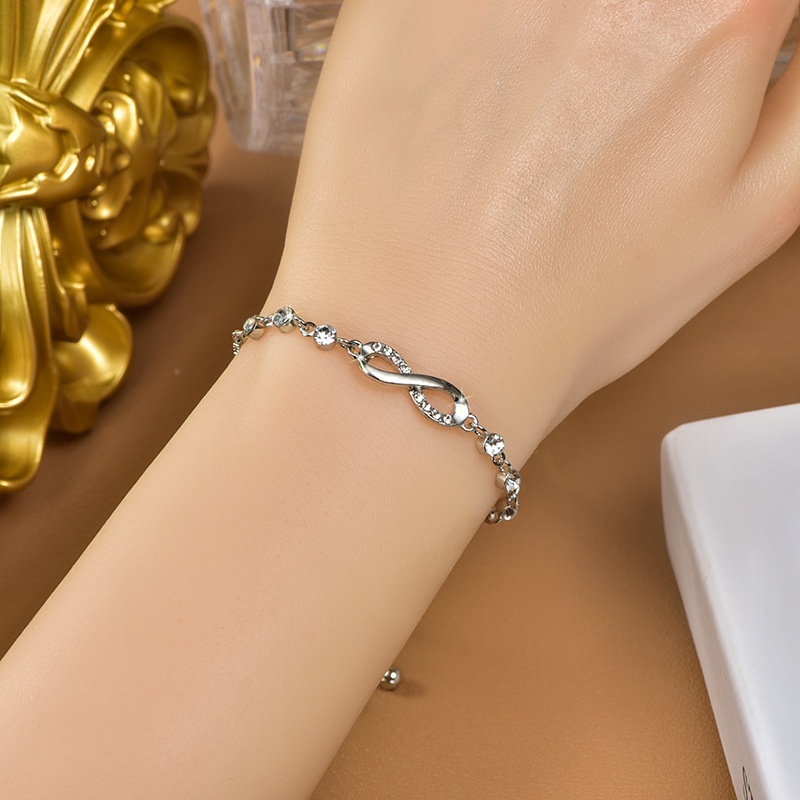 Infinite Gelang Tangan Rantai Aksen Infinity + Hati Untuk Perhiasan Wanita