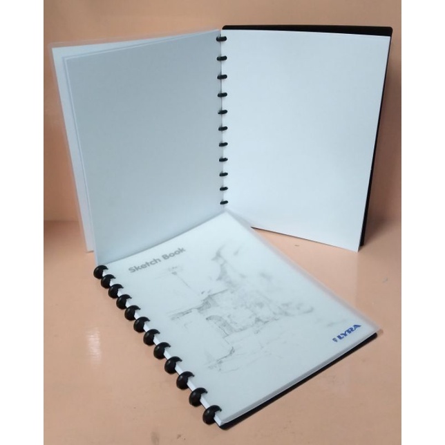 

LYRA SKETCH BOOK A5/BUKU SKETSA