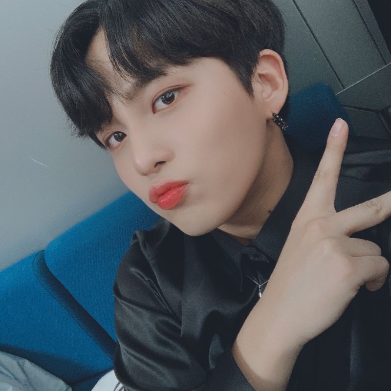 ATEEZ PC Jongho Hottracks [BOOKED]