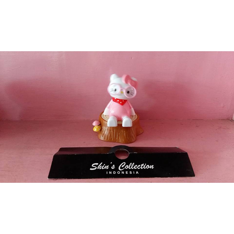 pajangan solar Hello Kitty syal