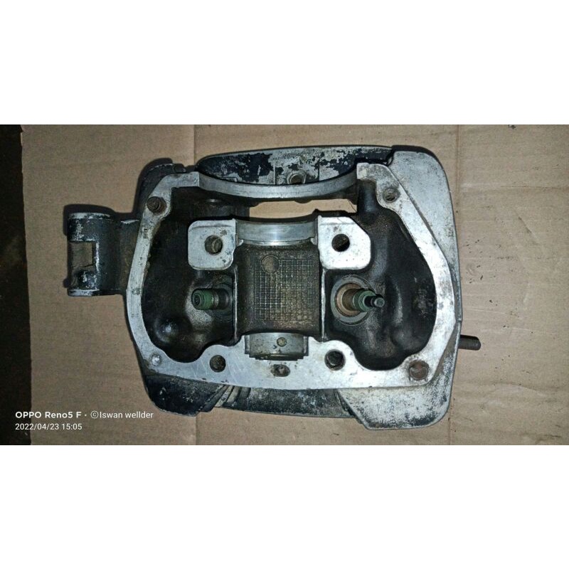 silinder kop,blok head,pala.busi ori gl pro series black enggine.