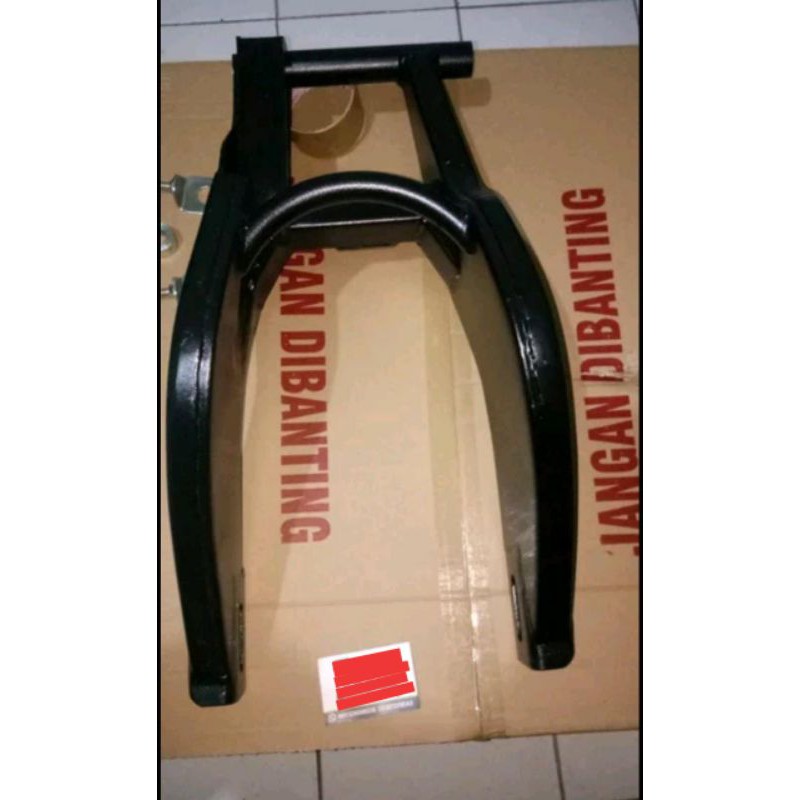 swing arm RD racing model gp banana untuk motor Yamaha scorpio