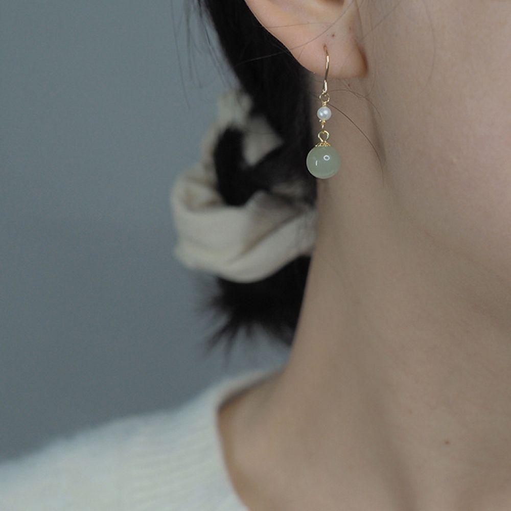 Needway Wanita Anting Harian Warna Solid Pesta Manik Hijau Mutiara Tembaga Temperamen Menjuntai Anting