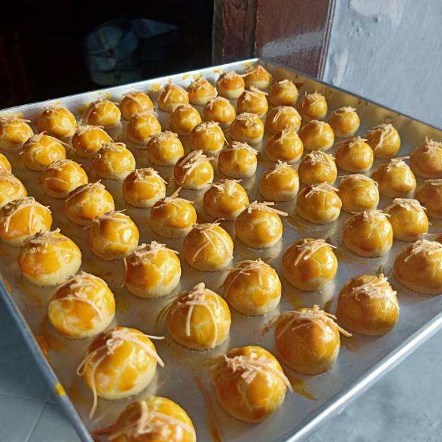 

KUE KERING 'ADRIAN'