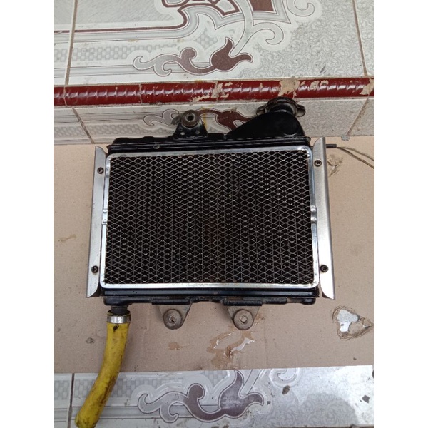 radiator ninja r original