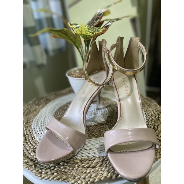 heels by iconninety9 pink Nude