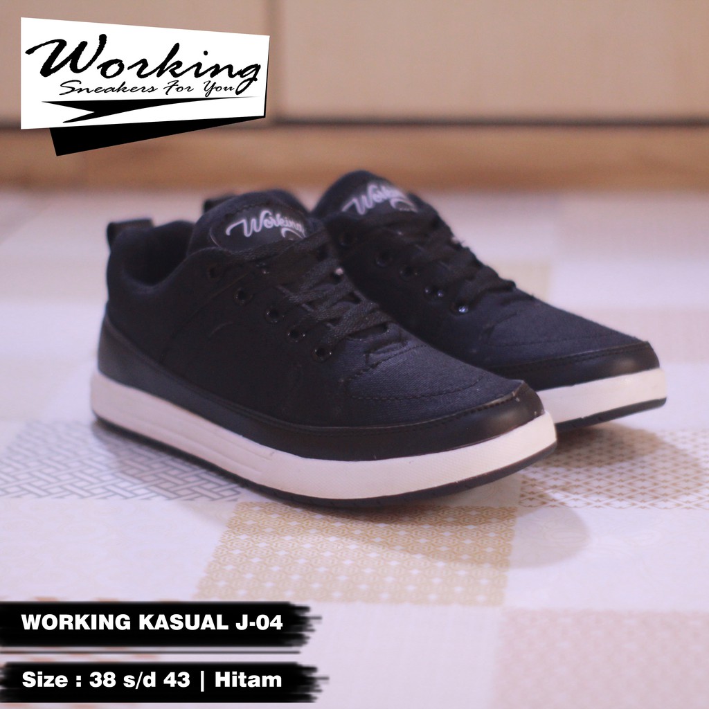 Sepatu Pria Kasual Working J-04