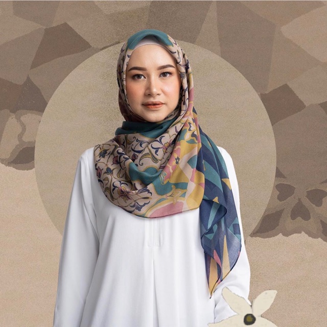 READY KYRA SCARF MARINE HEAVEN LIGHTS x KAMIIDEA Jilbab Segiempat Premium
