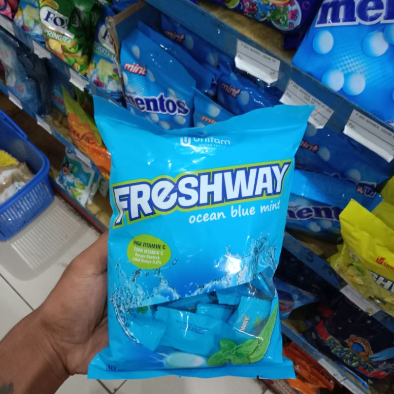 

Yummer l Permen Freshway Ocean Blue Mint Candy Bag