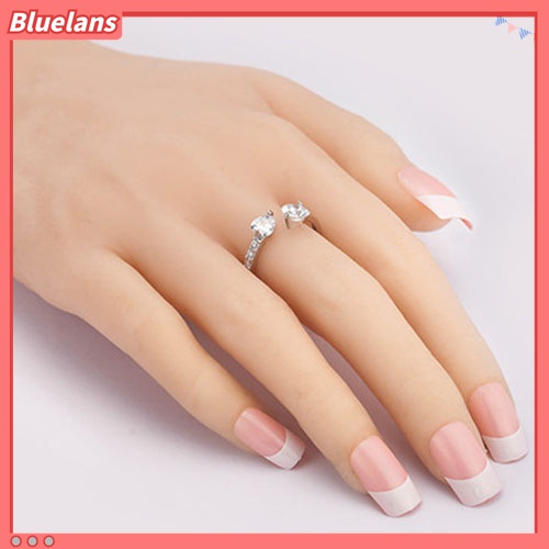 Cincin Model Terbuka Desain Hati Ganda Bahan Tembaga Aksen Zirkon Untuk Wanita