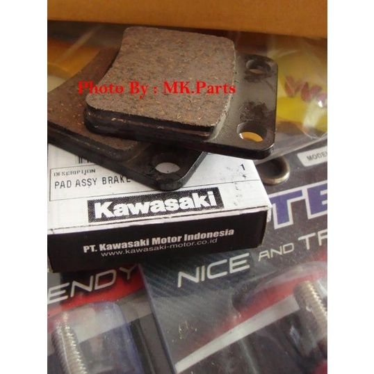 ♂ Kampas Rem Belakang KLX 150 Ori KMI ℮