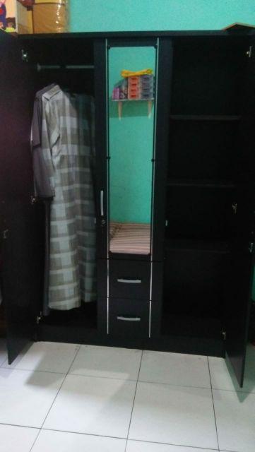 Lemari Pakaian 3 Pintu Tarik Hitam Dengan Cermin Dan Laci - Lunar Lpt 316 P