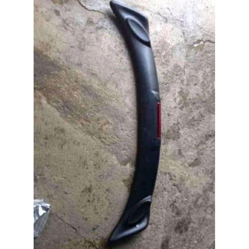 spoiler mobil sedan