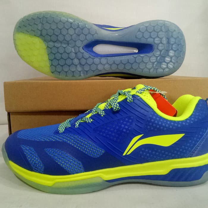 Sepatu badminton Lining Dual Cloud