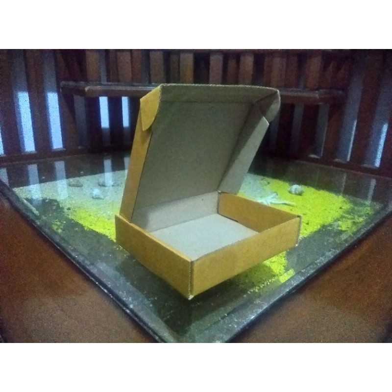 

boxdompet/boxkosmetik