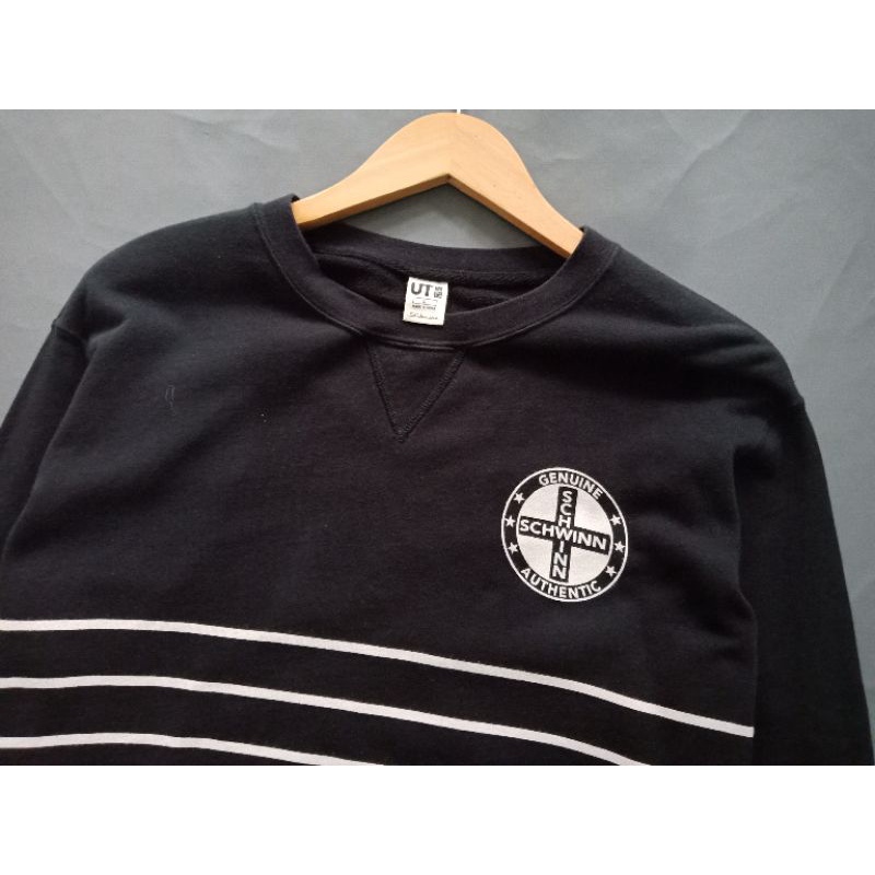 Jaket sweater uniqlo x schwinnn sepeda