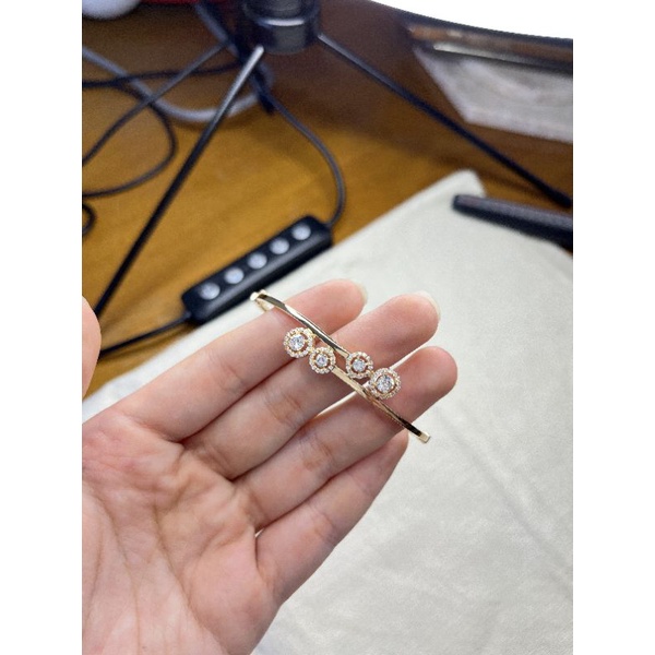 EMAS/ GELANG BANGLE EMAS/ GELANG FASHION/ GELANG KOREA/ GELANG EMAS/ GELANG EMAS WANITA/ GELANG EMAS