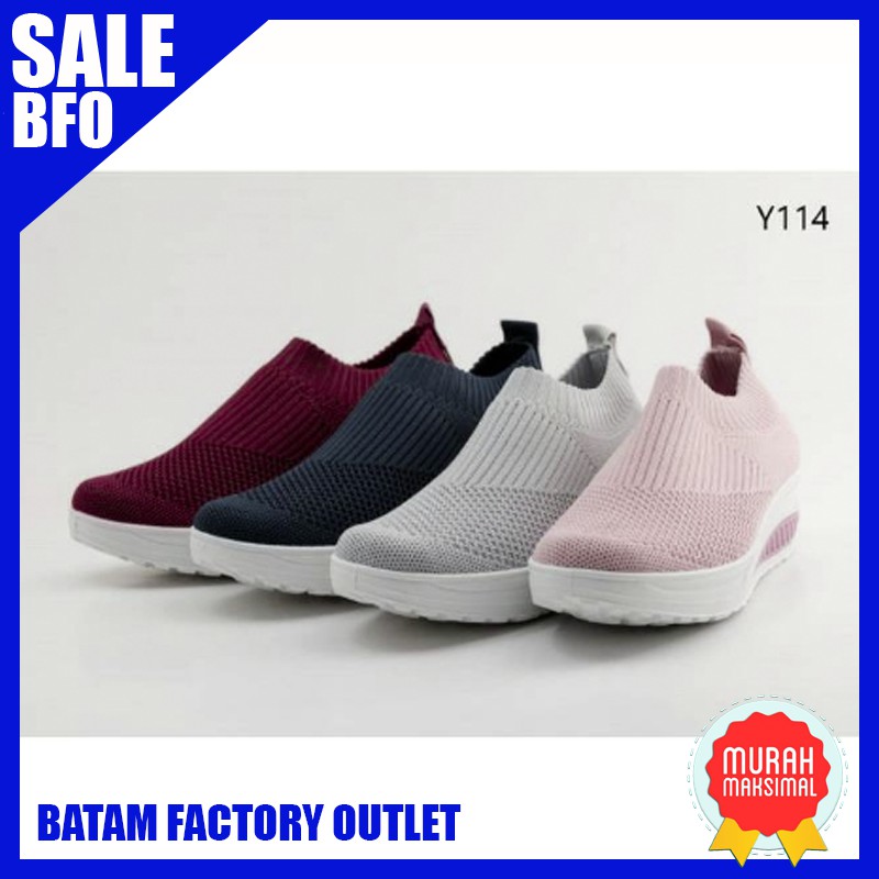 FSY114-BFO-BatamFactoryOutlet-Sepatu Sneaker Viral Murah Berkualitas-Grosir Online Batam