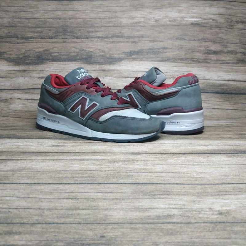 NB 997 MiUSA "Distinct mid century"