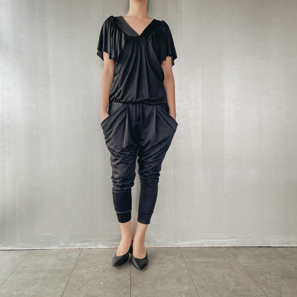 Yuan Market - Jumpsuit ruff