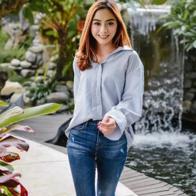 BLOUSE HEMS ATASAN WANITA KEKINIAN HITS SELEBGRAM / HEMS WANITA / ATASAN WANITA / BLOUSE V