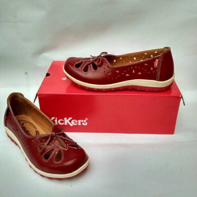 Sepatu Casual Wanita Kickers Original