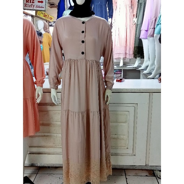 gamis kombinasi renda bawah