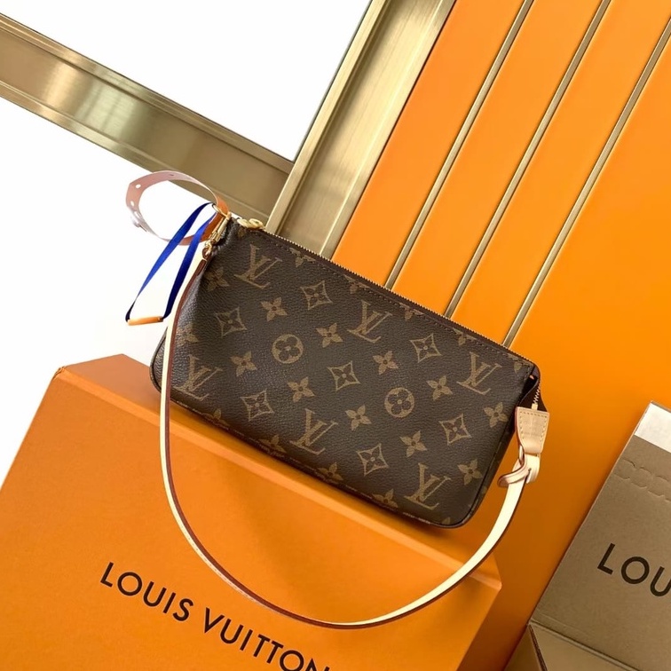 6211 L Vuitton Pöçhette 2 Tali Ada no Seri ♡Free Sarung+BubbleWrap♡