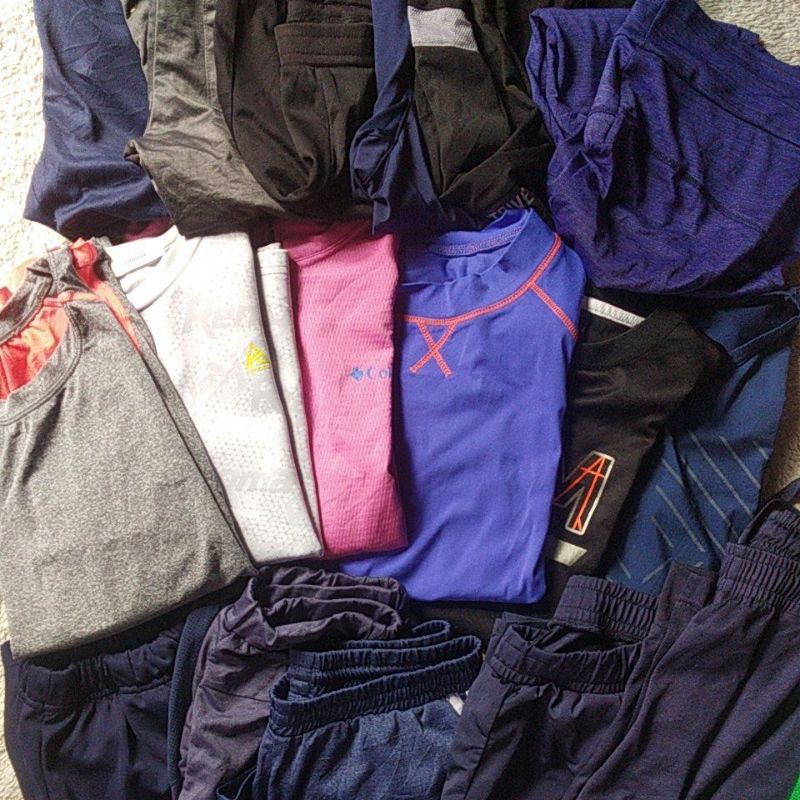 Baju Olahraga / Pakaian olahraga Preloved