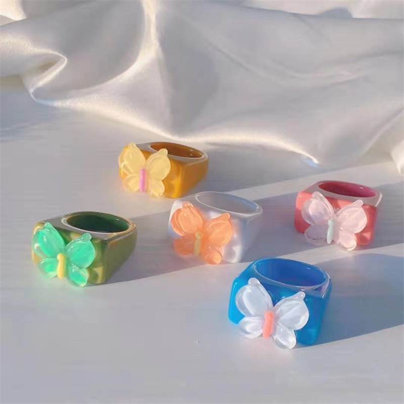 Perhiasan Cincin Batu butterfly Bahan resin Warna Permen Untuk Pria Dan Wanita