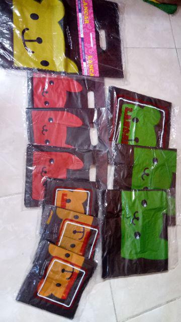 3 Pak (3 X 1 Pack) Kantong Plastik Smile Ukuran 28/kresek Smile/kresek Thank You