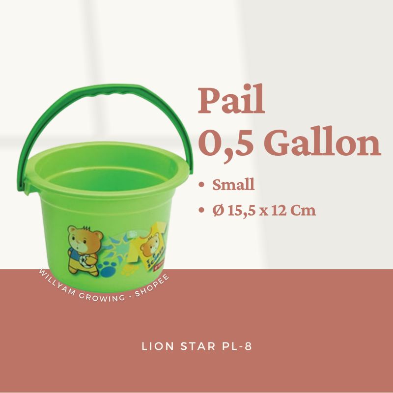 Ember plastik kecil lion star pail 0.5 gallons. PL-8