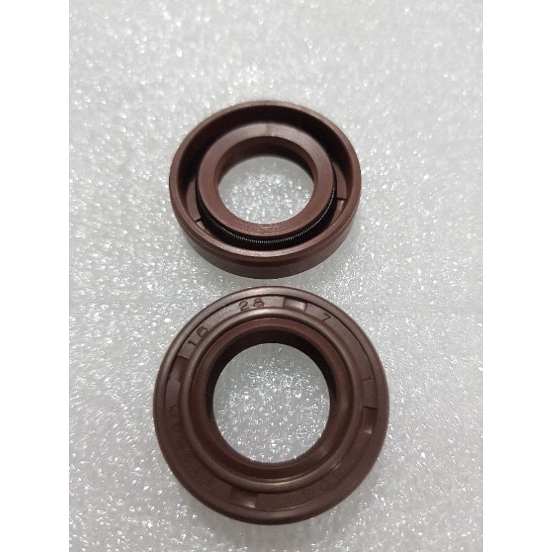 

oil seal tc 16×28×7mm viton